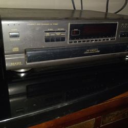 Vintage Mash CD Changer SL-PD887 5 Disc Changer