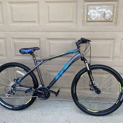 GT Agressor Pro Mountain Bike