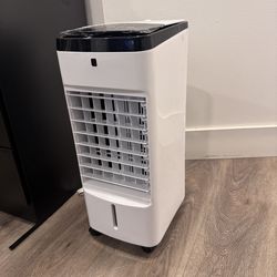 Air conditioner/ Swamp Cooler