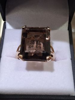 Birthstone ring