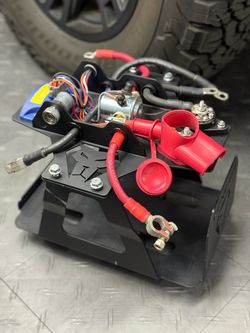 Genesis Offroad Dual Battery System with batteries for 4Runner