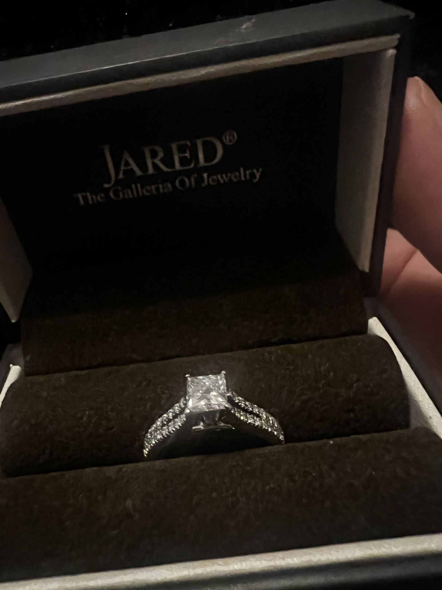 Engagement Ring / Wedding Ring
