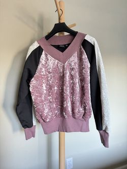 Plush Patchwork V-neck Sweatshirt