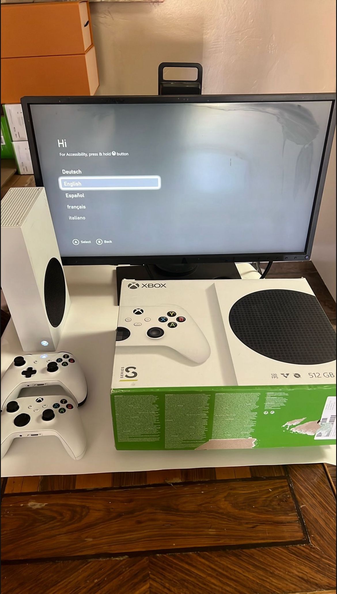 Xbox Series S White W/ 2 Controllers