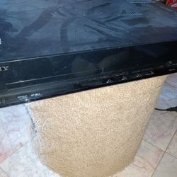 VHS and DVD players