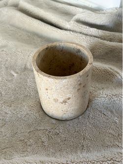 Marble wine bottle holder