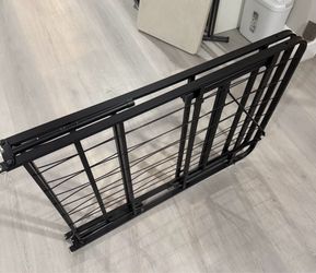 Queen folding Metal Platform Bed Frame – No Box Spring Needed