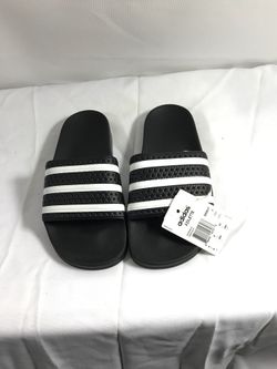 (NEW) ADILETTE (sports, recreational, outdoors, grass, turf and lounging)