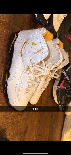 Kids 5.5y Jordan Shoes