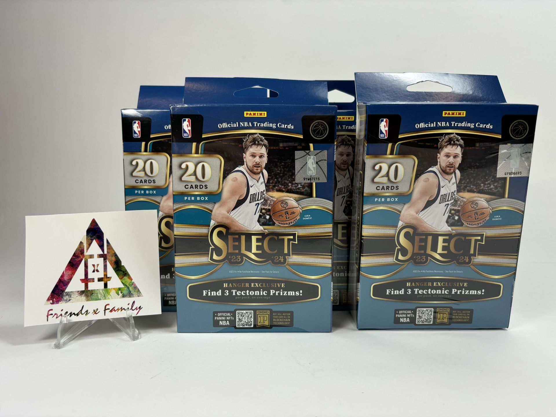 2023 - 24 Panini NBA Select Basketball Hanger Box Sealed