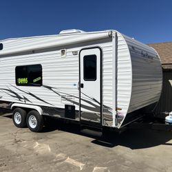 New Carson 8.5x20 Fun Runner Toy Hauler with 10k gvwr