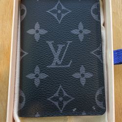 Louis Vuitton Upside Down Pocket Organizer for Sale in Glendale, CA -  OfferUp