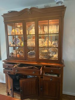 Drexel Furniture dinning room set