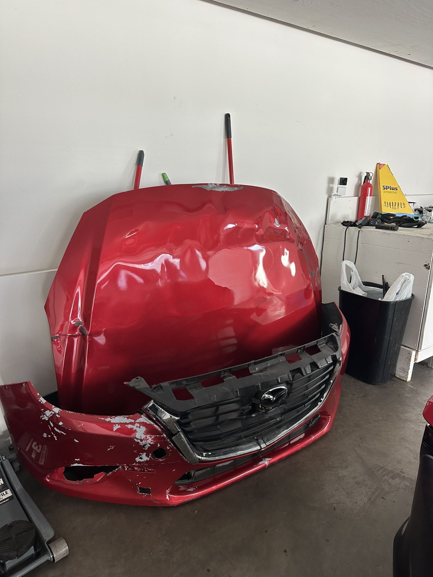 2017 Mazda 3 Car Hood And Front Bumper