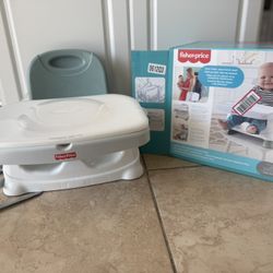 Fisher-Price Portable Booster Chair with Removable Tray white and teal