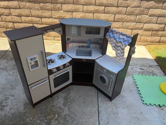 Toddler Kitchen