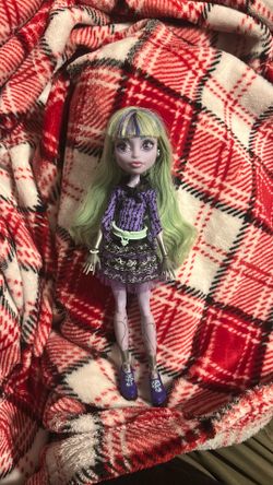 Twyla Monster High Doll G1 Core