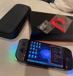 ONEXPLAYER MINI PRO RYZEN 7 6800u 32GB RAM 4TB