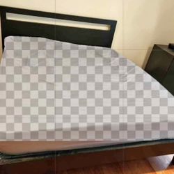 Calking Bed Frame