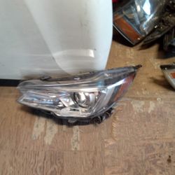 2019 - 2021 Subaru Ascent Left Headlight