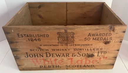 John Dewar & Sons White Label Whisky Wooden Crate
