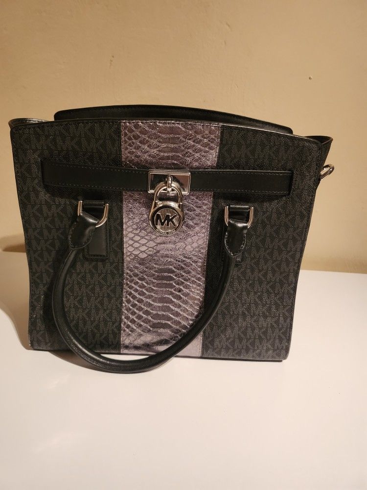 MK Purse