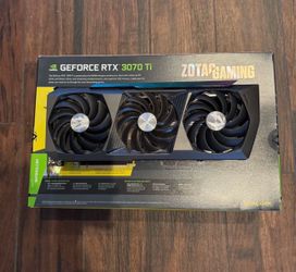 ZOTAC GAMING GeForce RTX 3070 Ti AMP Extreme Holo