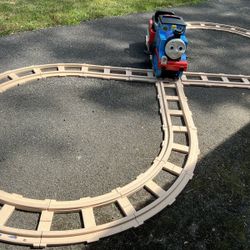 Thomas Train Ride On