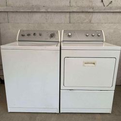 Whirlpool Washer And Gas Dryer 