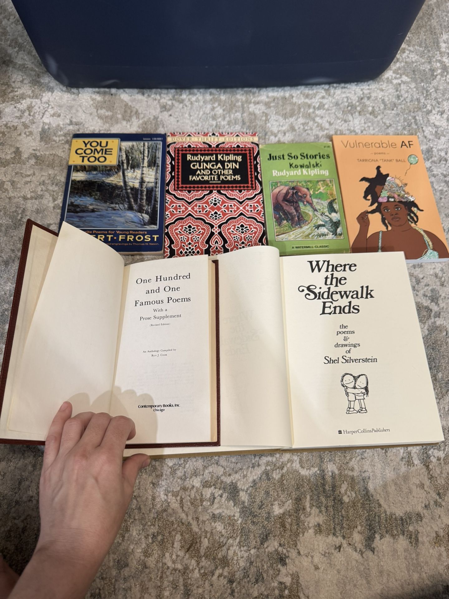 Poetry Books Some Vintage Poems Collection Collector Read Reading