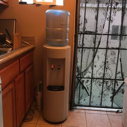 Dispensador De Agua