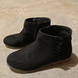 Womens/girls Boots Size 6