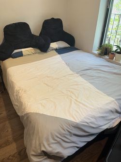 Bed Frame Metal Queen Size + Mattress