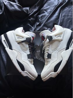 Flight club Jordan 4