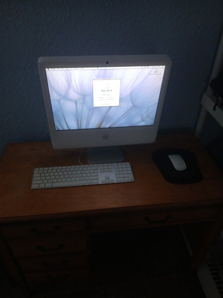 Apple iMac PowerPC G5 (2005)