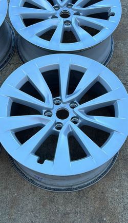 19” OEM Tesla Model 3 Sport wheels 19x8.5