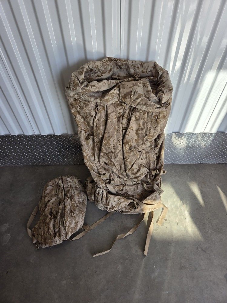 Mystery Ranch M5-8 Aor1 Backpack Ruck