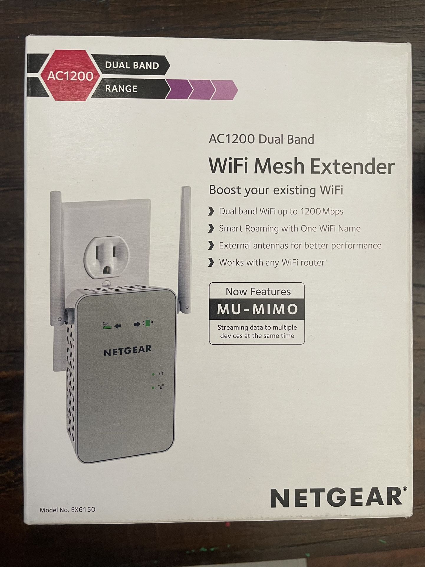 NETGEAR WiFi Mesh Extender