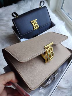 Luxury Shoulder bag ➡️ swipe slide see photos