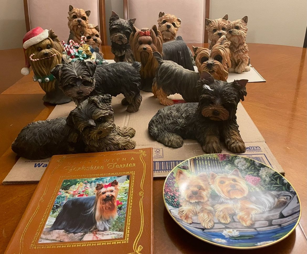 Figurines, Yorkshire Terrier Collection w/a book and plate