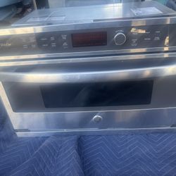 Oven/microwave set