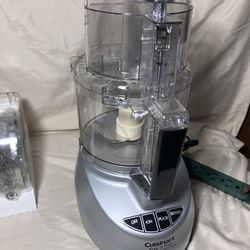 *READ* Cuisinart Prep 11 Plus 11 cup Food Processor