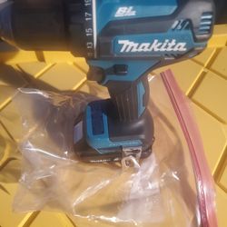 Makita Drill 18 Volts 