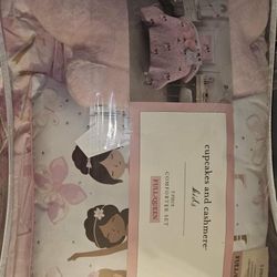 Cupcakes And Cashmere Kids 