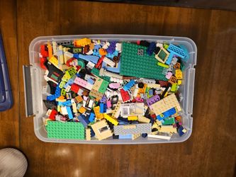 Over 7 pounds of legos