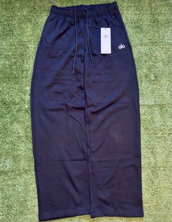Alo Yoga Navy Wide-Leg Sweatpants