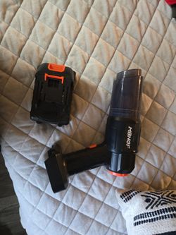 MBNG Cordless vacuum with Battery