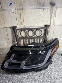 Land Rover Range Rover HSE 2018-2022 Left Driver Side Headlight
