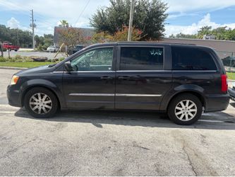 2013 Chrysler Town & Country