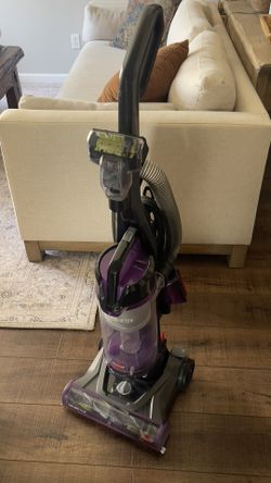 BISSELL VACUUM 